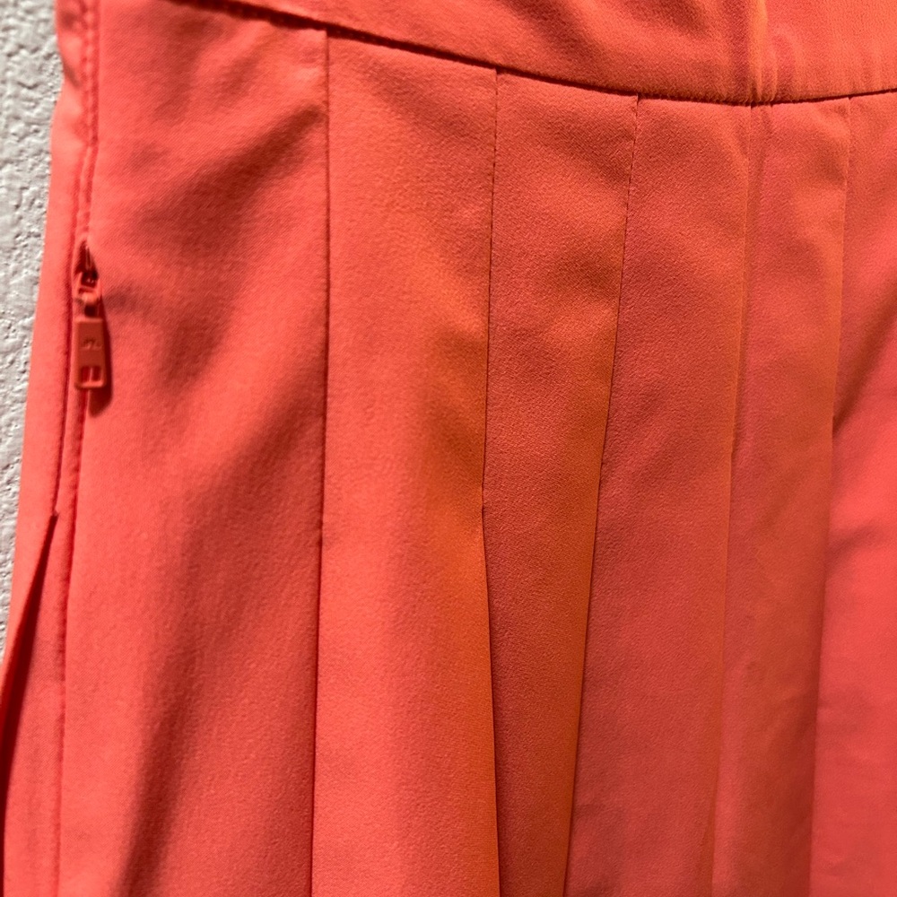 J.Lindeberg Coral-Red Pleated Mini Skirt - Picture 7 of 16